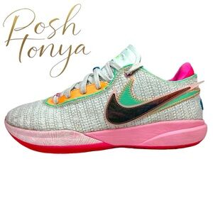 Nike LeBron XX 20 Time Machine Basketball Sneakers Barely Green Size 10